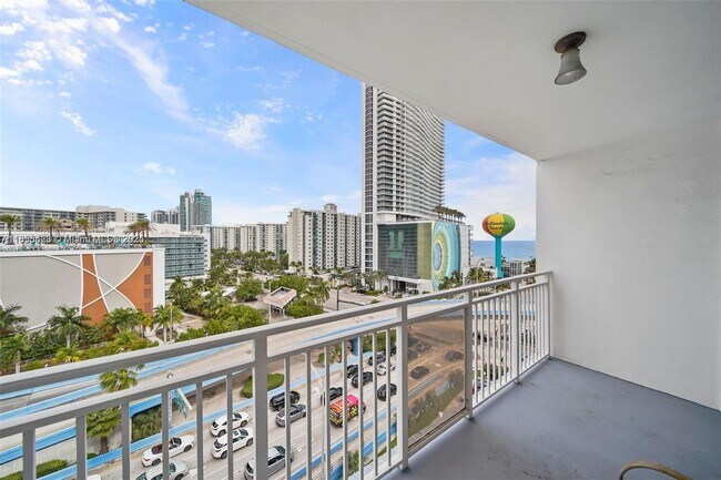 Foto del edificio - 1801 S Ocean Dr