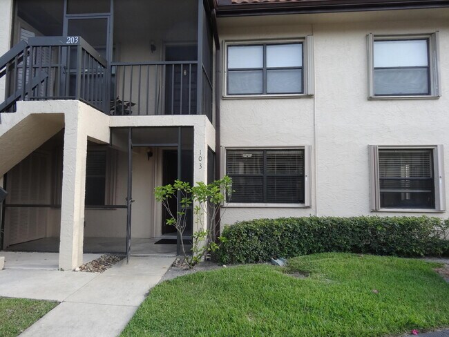 Foto del edificio - 7091 Golf Colony Ct
