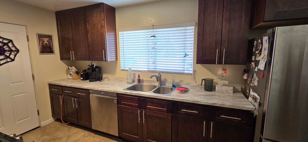 Foto principal - 6540 W Chatfield Ave