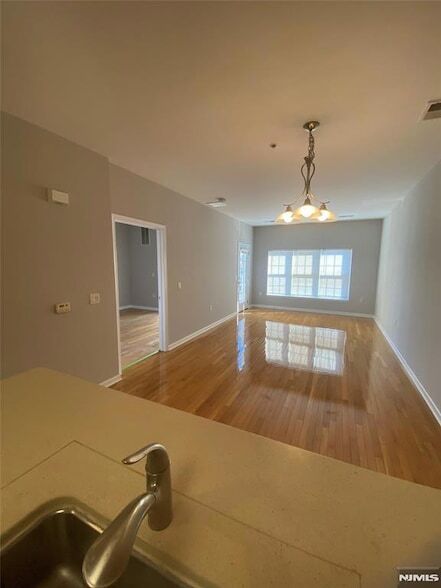 Foto del edificio - 10 Sampson St