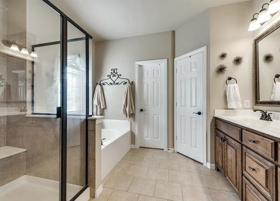 Building Photo - 3075 Willow Grove Blvd