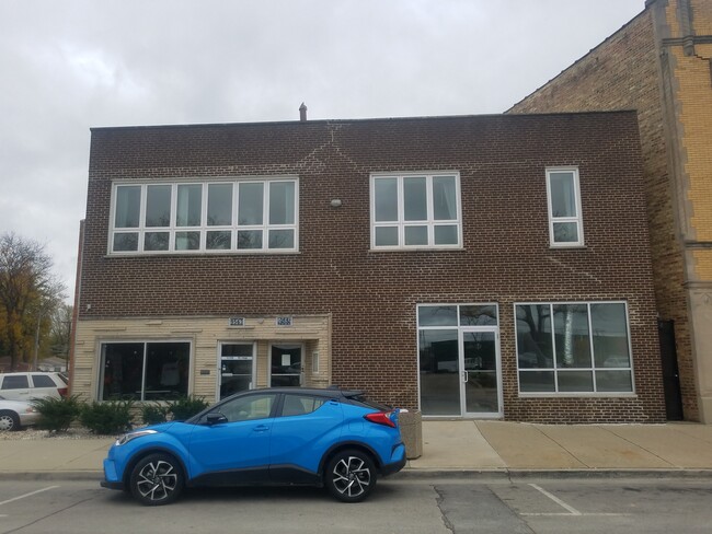front building - 9565 Franklin Ave
