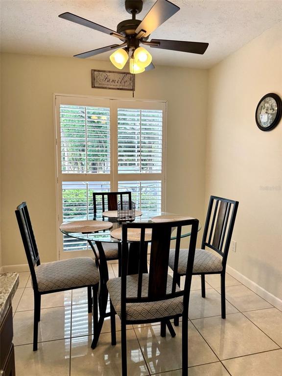 Building Photo - 4409 Longmeadow