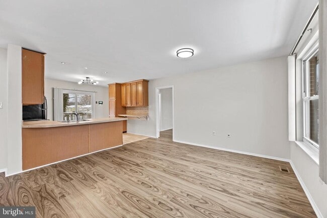 Building Photo - 3216 Ladova Way