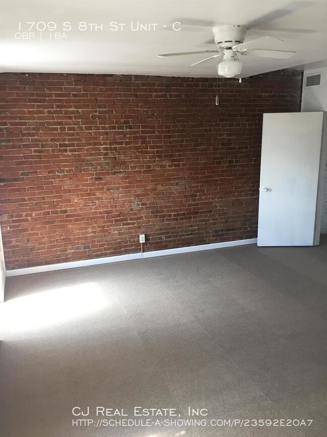 Building Photo - 1709 S 8th St