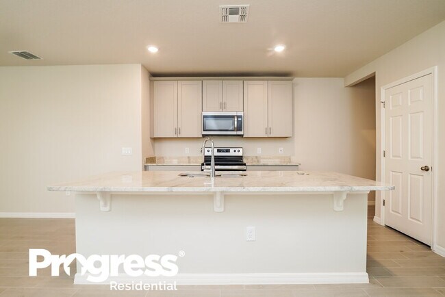 Building Photo - 845 Rivers Crossing St