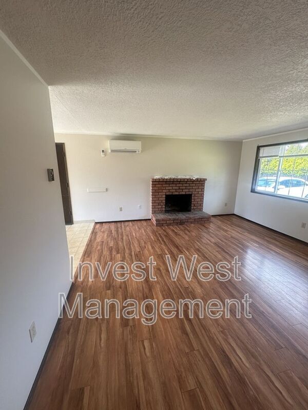 Foto del edificio - 14417 NE 39th St