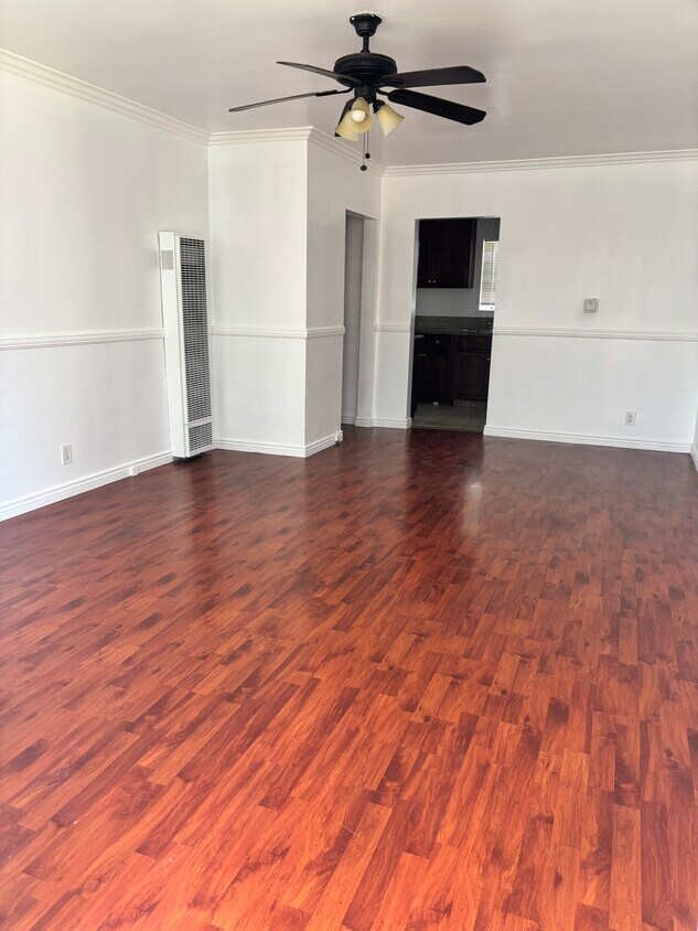 Living Room - 6107 S Hobart Blvd