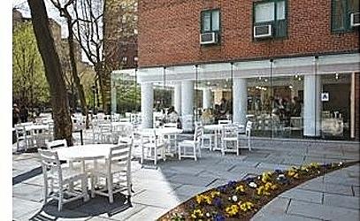 Foto del edificio - 7 Peter Cooper Rd