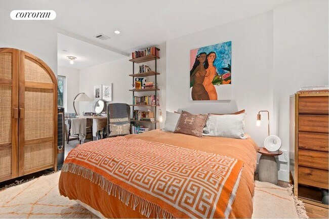Foto del edificio - 159 W 126th St