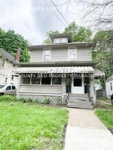 Building Photo - 728 Dayton St