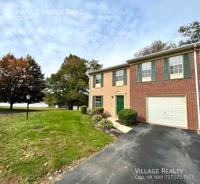 Extremely spacious 3bed townhome in Dalla... Townhouse for Rent in