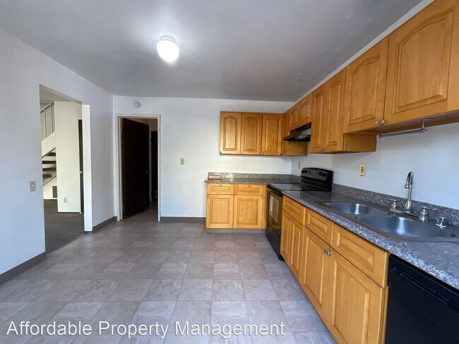 Foto del edificio - 3 br, 2.5 bath House - 28187 Karn Drive