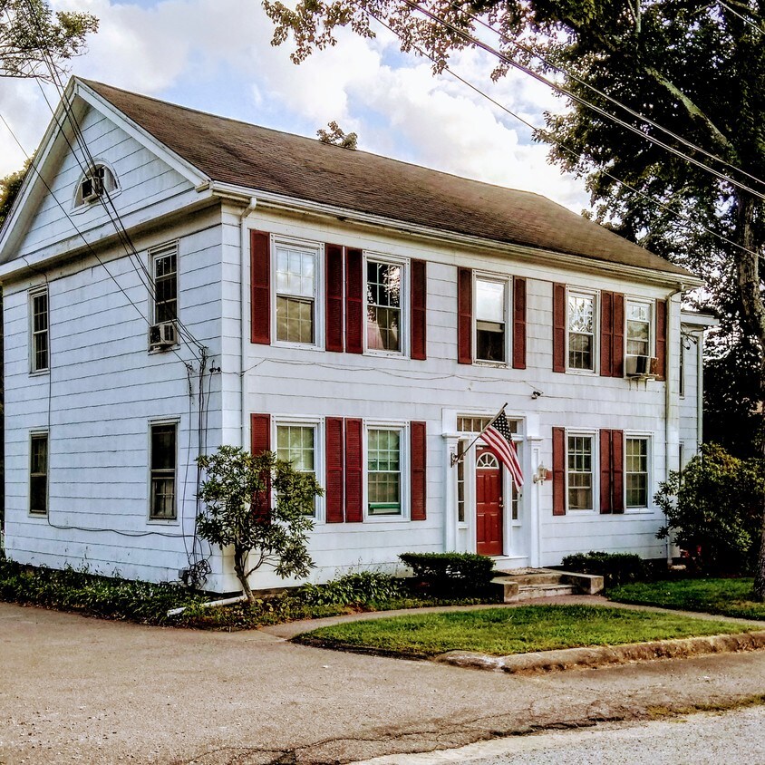 11 Summer St Unit D, North Attleborough, MA 02760 Apartments in North