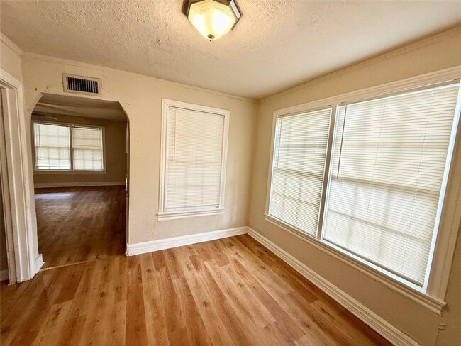 Building Photo - 3424 Lasker Ave