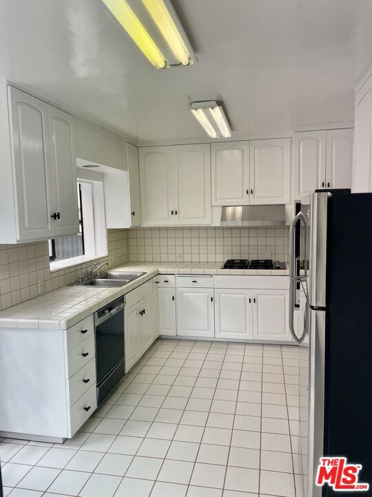 Building Photo - 744 Iliff St
