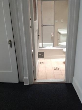 Foto del edificio - 1567 E 38th St