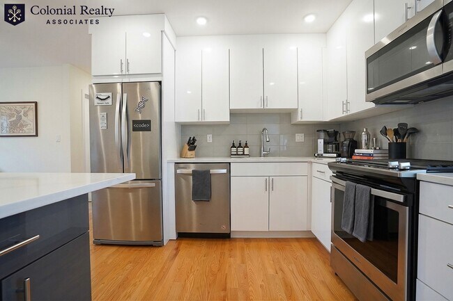 Foto del edificio - 15 Kelley Ct