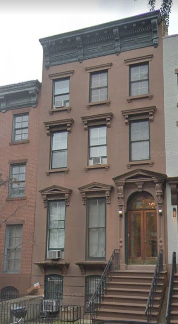 Foto del edificio - 187 Carlton Ave