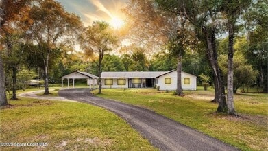 Building Photo - 2318 Old Samsula Rd