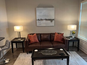 Building Photo - 3700 Ingleside Blvd