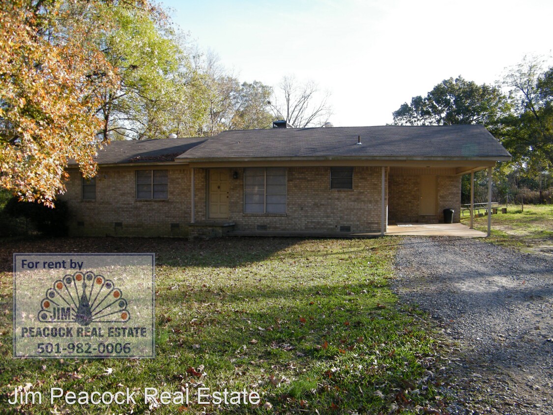 Primary Photo - 4 br, 2 bath House - 2525 Military Road