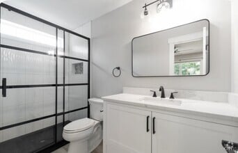 Building Photo - 116 Festa Fairway Ln