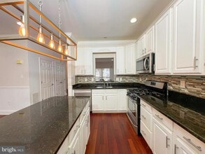 Building Photo - 12912 Marlton Center Dr