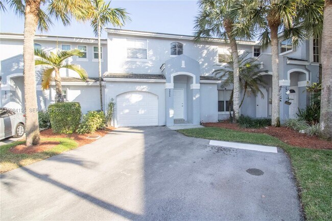 Foto del edificio - 4844 Grapevine Way