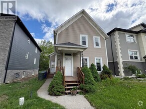 Building Photo - 454 Crawford Ave