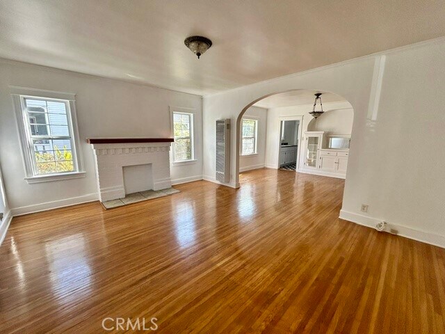 Foto del edificio - 624 Parkman Ave