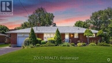 Building Photo - 2076 Avalon St