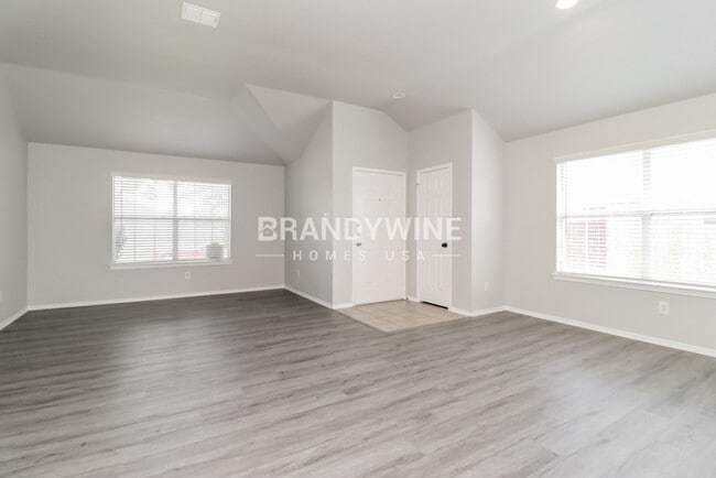 Foto del edificio - 14109 Filly St