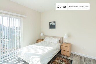 Building Photo - Room in Shared 5 bed/5 bath home