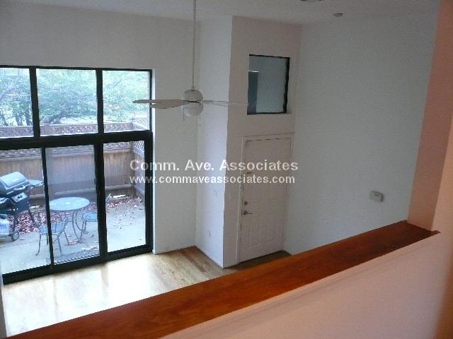 Foto del edificio - 85 Brainerd Rd