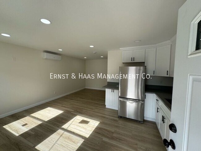 Foto del edificio - Charming 1 Studio Apartment in the Heart o...