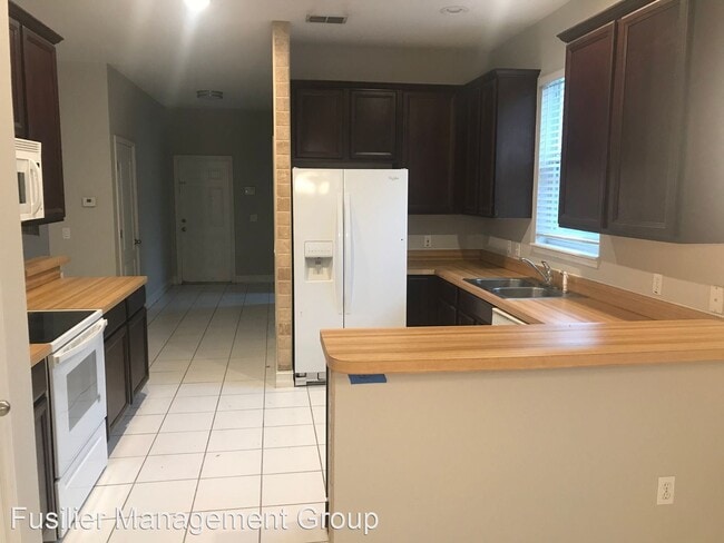 Building Photo - 3 br, 2 bath House - 7041 Buttonbush Loop