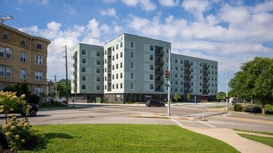 Building Photo - The Point Cincinnati