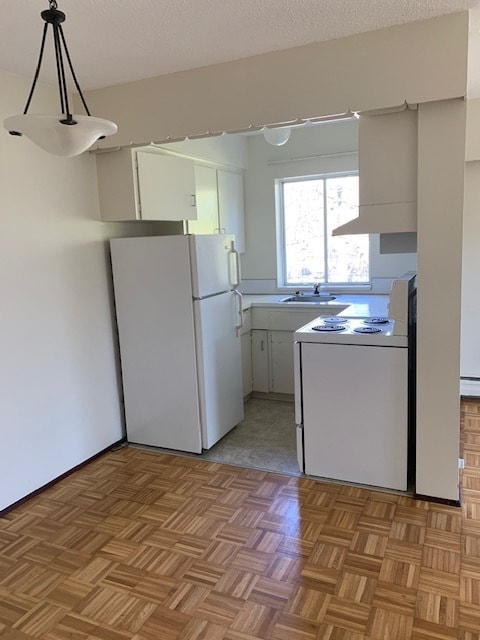 Building Photo - 1050 Pemberton