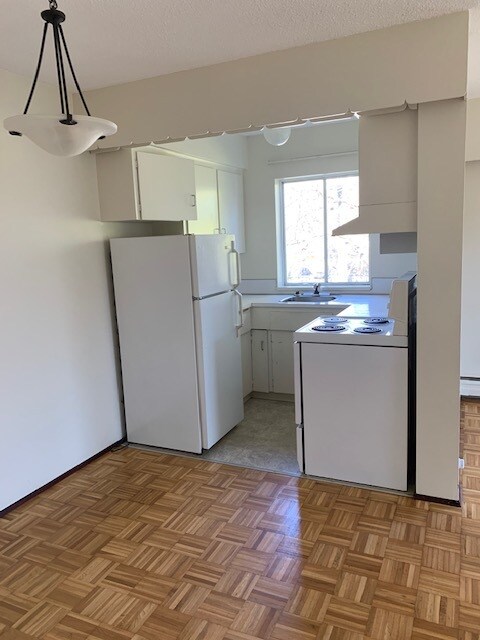 Photo du bâtiment - 1050 Pemberton