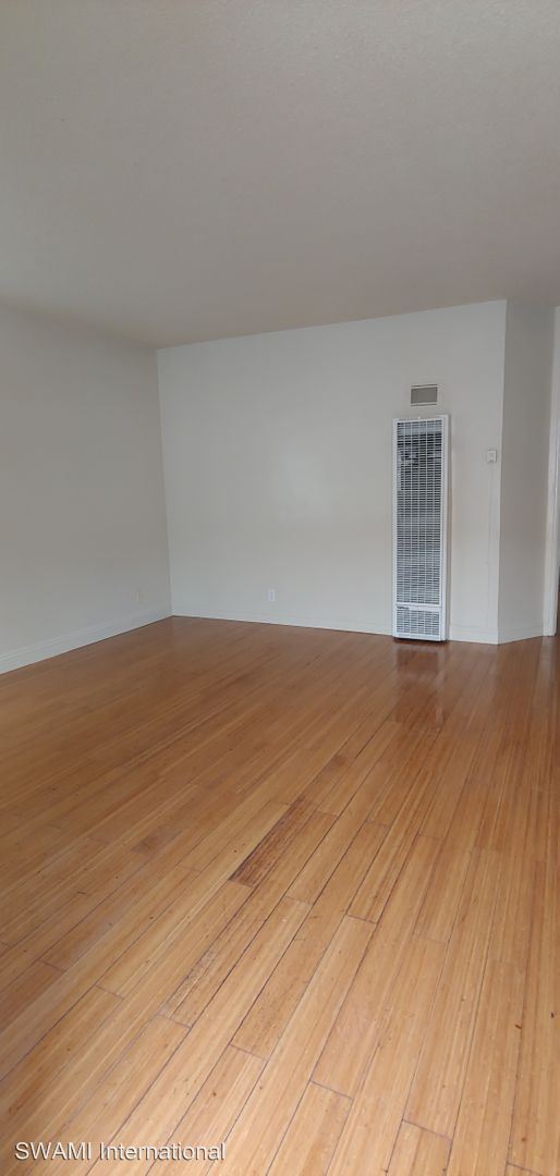 Foto del edificio - 13218 Vermont Ave