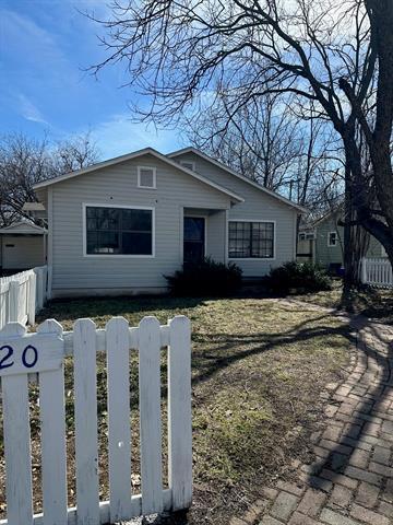 Primary Photo - 820 W Frey