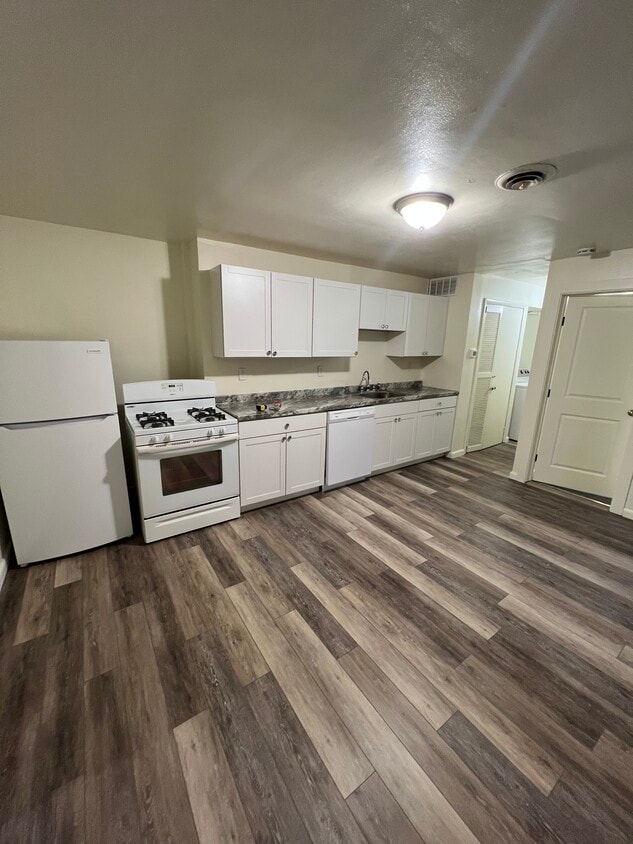 Foto principal - 3312 Juliet St