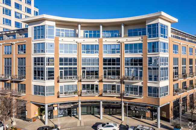 Building Photo - Met Lofts