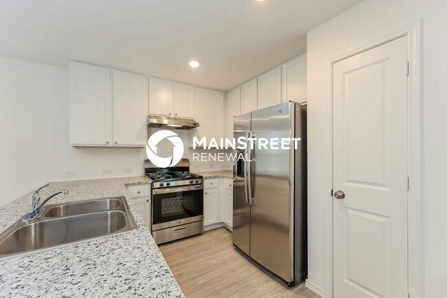 Foto del edificio - 4 Bedroom Pet-Friendly Home in San Antonio...