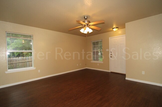 Foto del edificio - Awesome Duplex in Harker Heights
