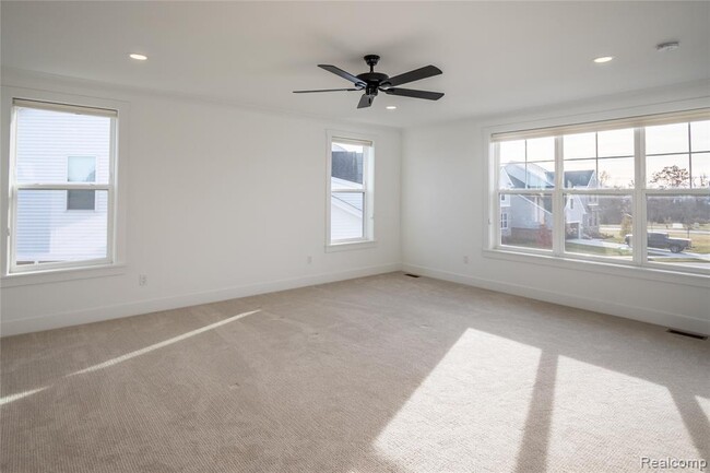 Foto del edificio - 5556 Hobart Ct