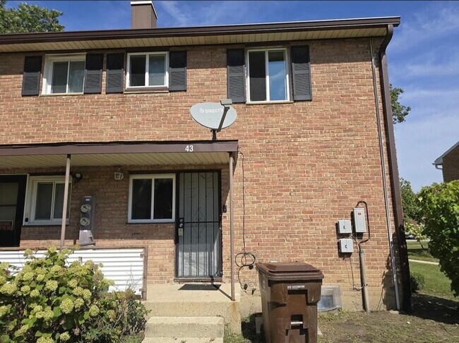 Parte trasera de la casa adosada - 43 Indianwood Blvd