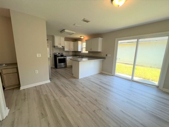 Building Photo - Lovely 3BR/2BA St. Augustine Home
