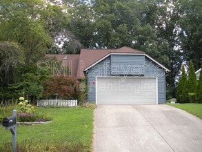Building Photo - 210 Windy Hill Dr